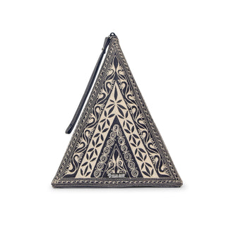 Hitam Pyramid Clutch Product Pyramid Banda Bags